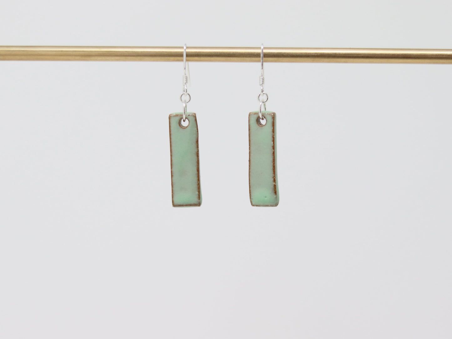 "Juvalay" | Narrow Dangle Earrings