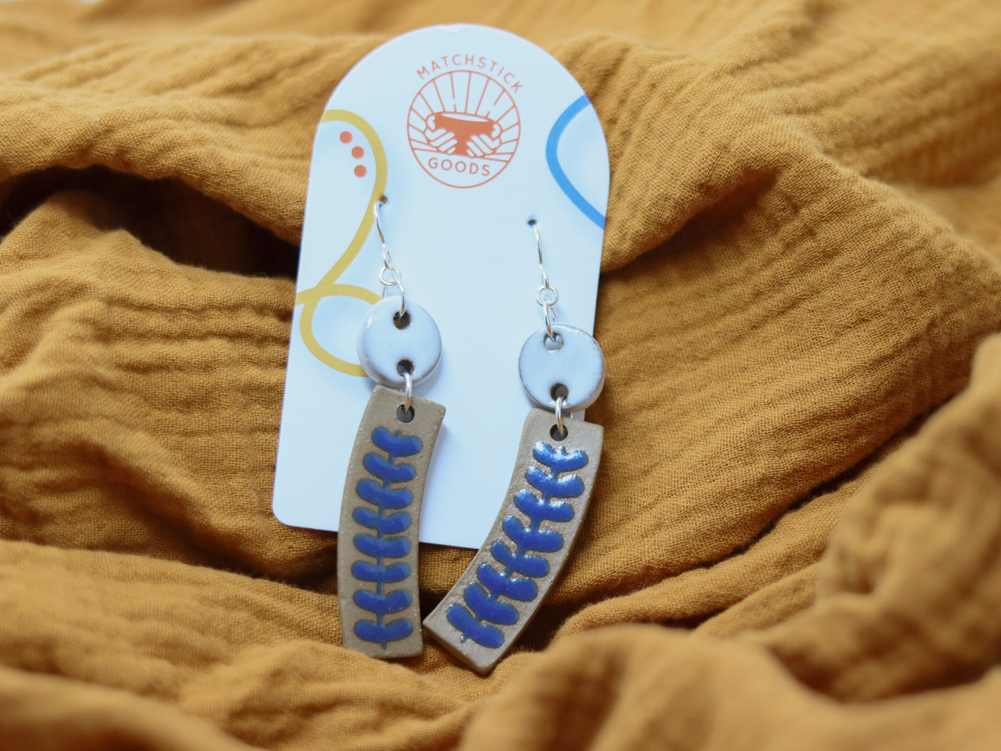 "Michele" | Curved Dangle Earrings