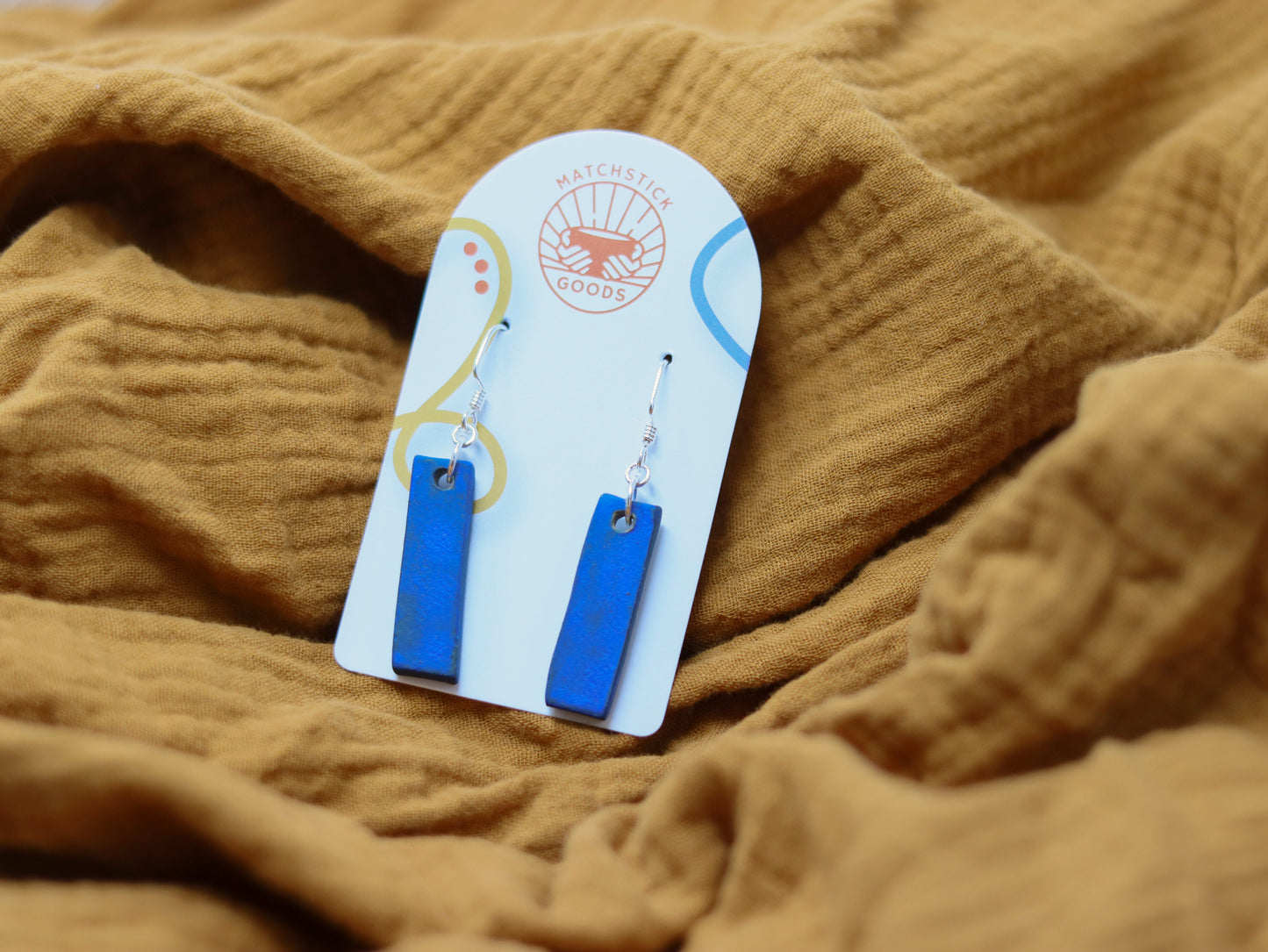 "Juvalay" | Narrow Dangle Earrings